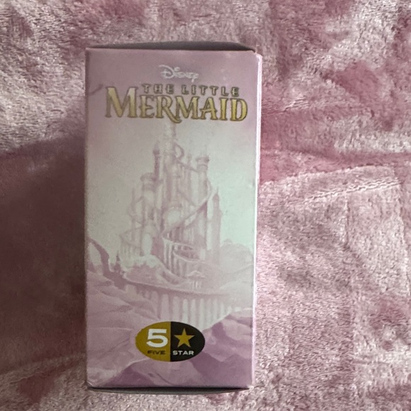 Funko The Little Mermaid Ursula Vinyl Figure - Purple and Black - Picture 6 of 8